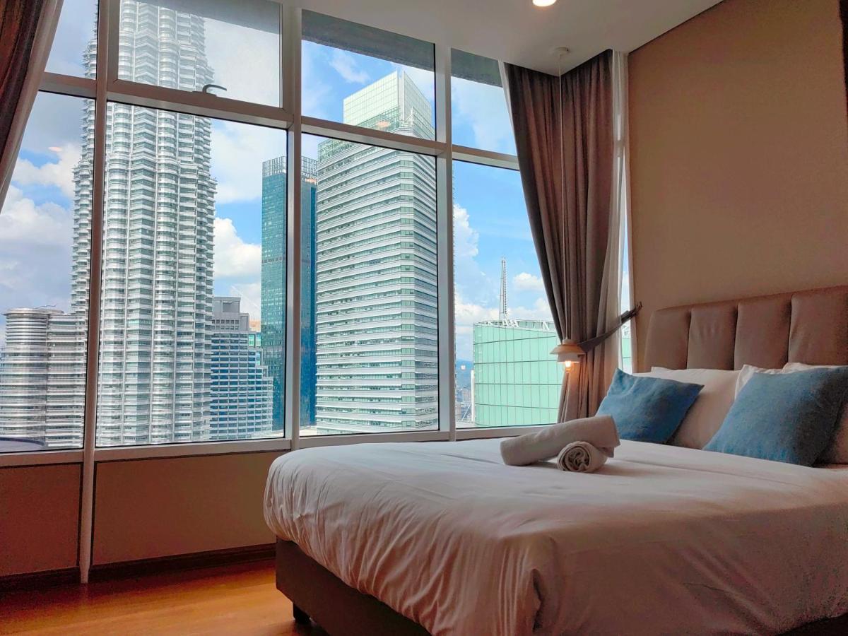Sky Suites Klcc At Kuala Lumpur Esterno foto