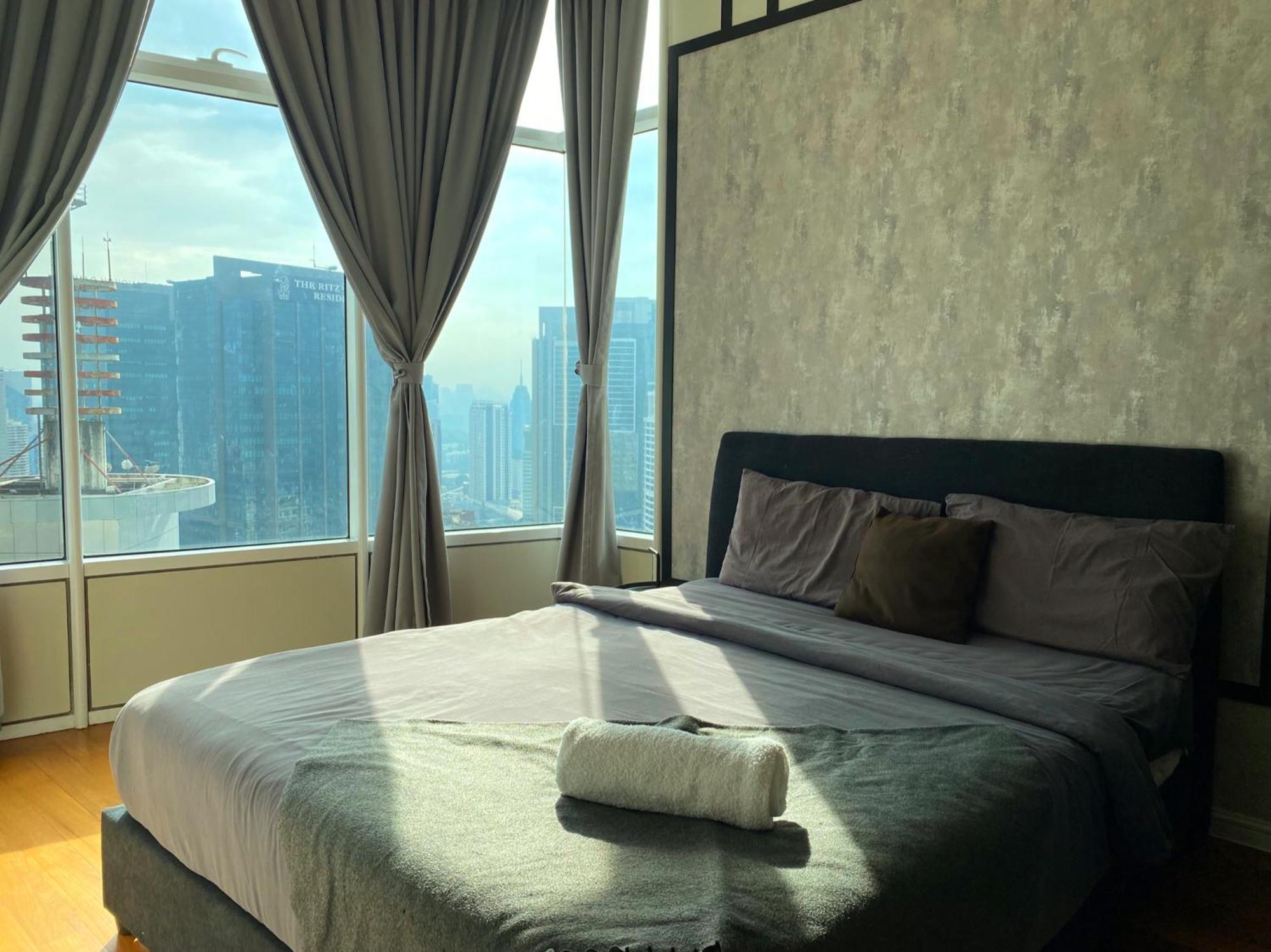 Sky Suites Klcc At Kuala Lumpur Esterno foto