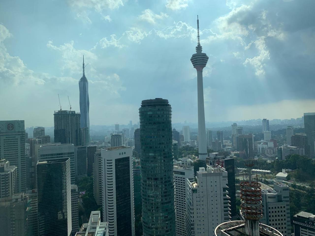 Sky Suites Klcc At Kuala Lumpur Esterno foto